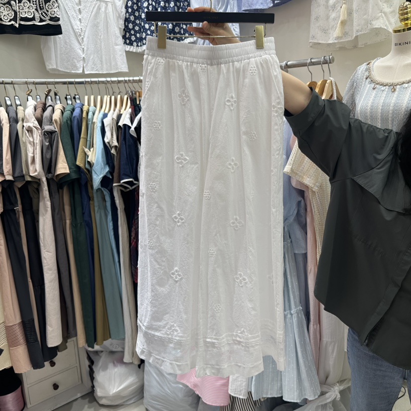 BIKINI韓國直郵㊣女士新品推薦休閑時尚25春夏熱賣職業長裙BIKINI長裙圖色2