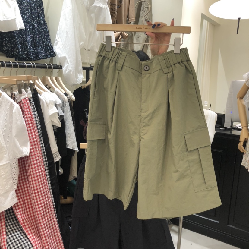 DAISY DRESS韓國代購㊣女裝新款人氣休閑時尚推薦短褲工裝DAISY DRESS短褲圖色2