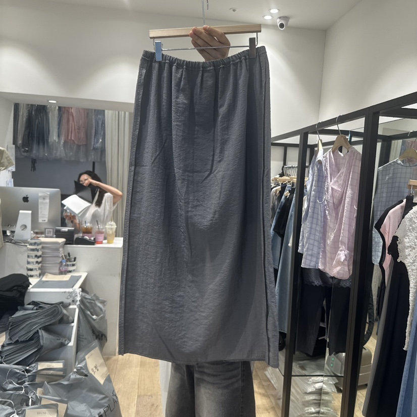 BRUNI/RICOTTA東大門㊣實拍女裝新品熱賣25春夏時尚人氣長裙BRUNI/RICOTTA長裙圖色2