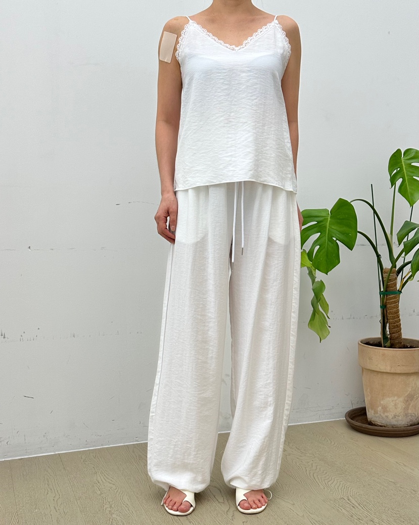 BUT東大門㊣代購女士新品真品人氣推薦休閑25春夏時尚吊帶背心button吊帶/背心