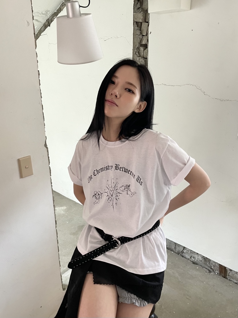 BETWEEN US韓國代購㊣女裝新款真品休閑人氣推薦職業時尚T恤JICJO:SEOULT恤