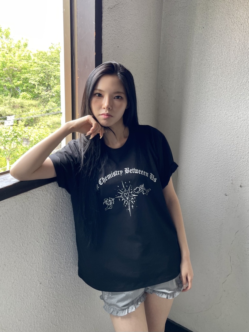 BETWEEN US韓國代購㊣女裝新款真品休閑人氣推薦職業時尚T恤JICJO:SEOULT恤