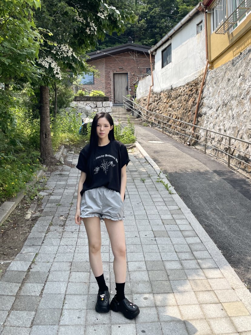 BETWEEN US韓國代購㊣女裝新品職業25春夏熱賣真品推薦短褲JICJO:SEOUL短褲