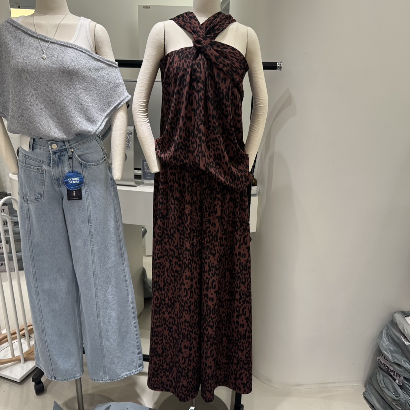 RENDER東大門㊣直郵女裝新款熱賣人氣推薦休閑時尚套裝兩件套RENDER套裝圖色3