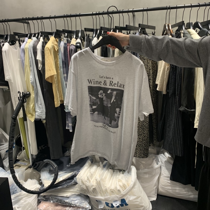 TUG韓國直郵㊣女裝新款職業真品時尚推薦熱賣休閑25春夏T恤TUGT恤圖色2