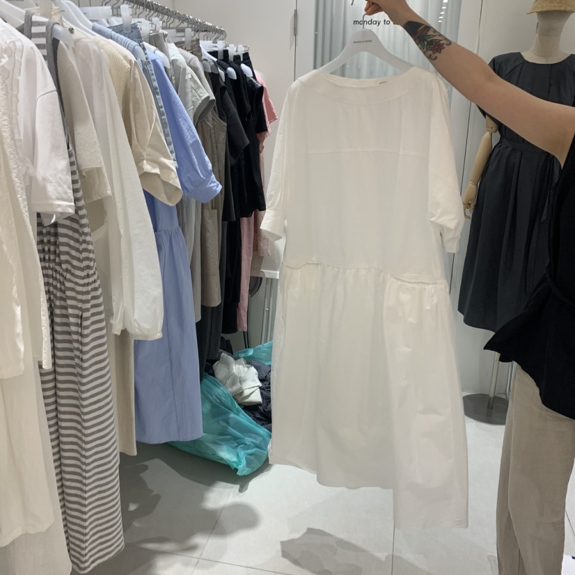 MONDAY TO SUNDAY韓國直郵㊣女裝新品真品推薦熱賣連衣裙MONDAY TO SUNDAY連衣裙