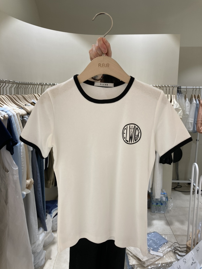 FLEUR-P韓國代購㊣女士新品25春夏熱賣時尚推薦人氣真品T恤FLEURT恤圖色2