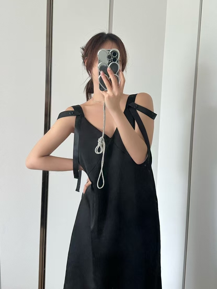 AUTHENTIC-OT東大門㊣實拍女士新品休閑熱賣推薦25春夏連衣裙AUTHENTIC連衣裙