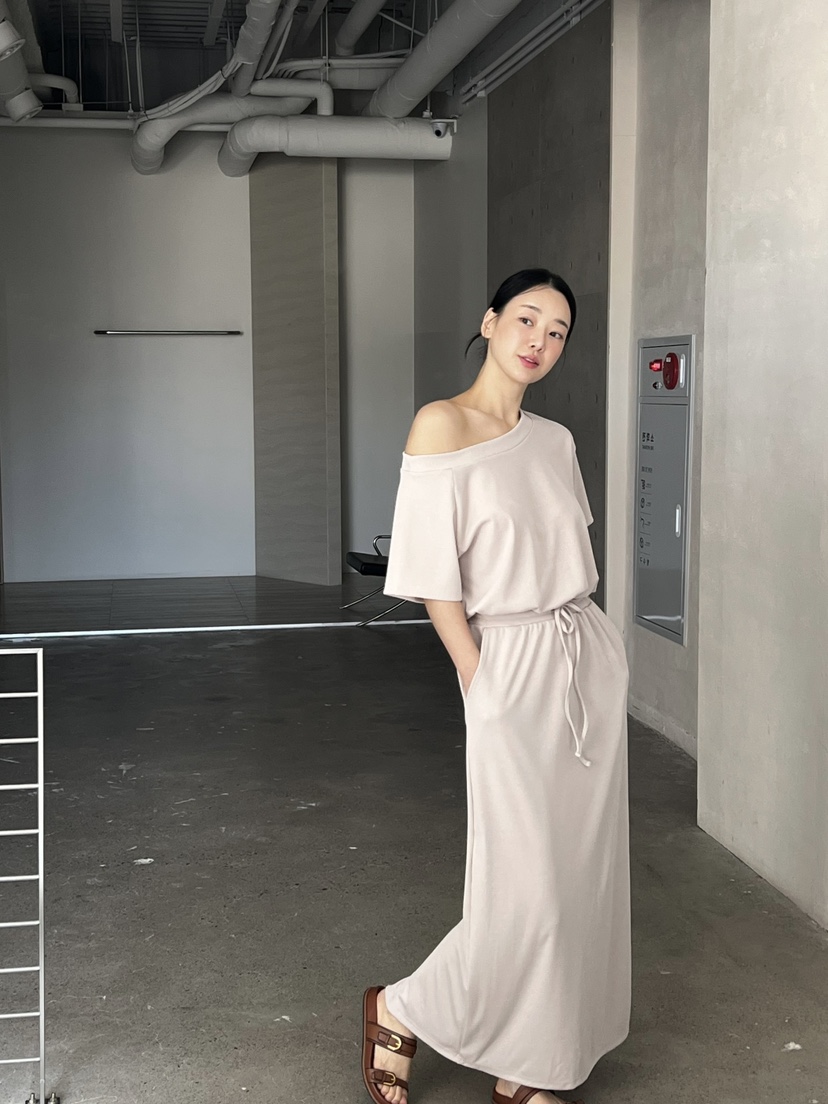 VERNI東大門㊣實拍女士新款真品推薦人氣時尚熱賣職業連衣裙VERNI連衣裙