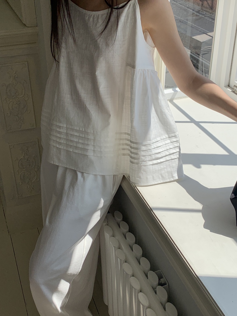 LOGARDEN韓國代購㊣女士新款真品職業25春夏人氣熱賣吊帶背心LO GARDEN吊帶/背心