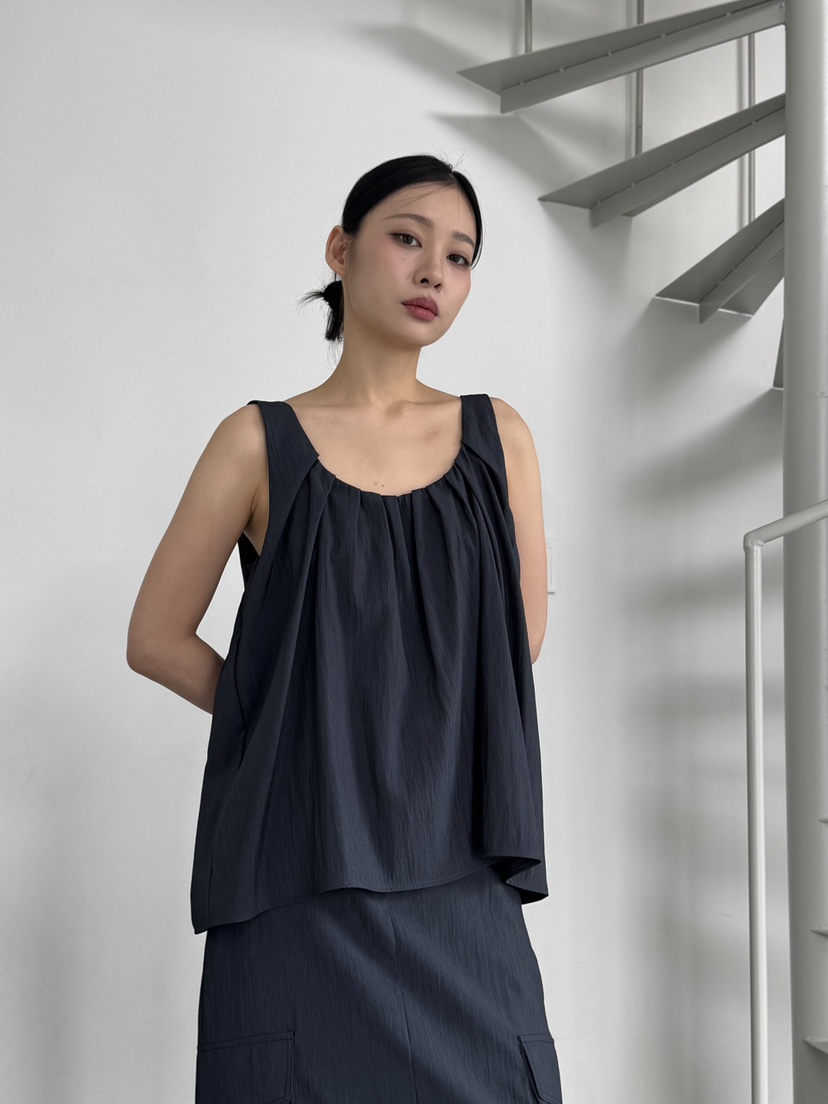 KARE/WEREPIECE韓國代購㊣女裝新品人氣25春夏吊帶背心褶皺KARE/WEREPIECE吊帶/背心
