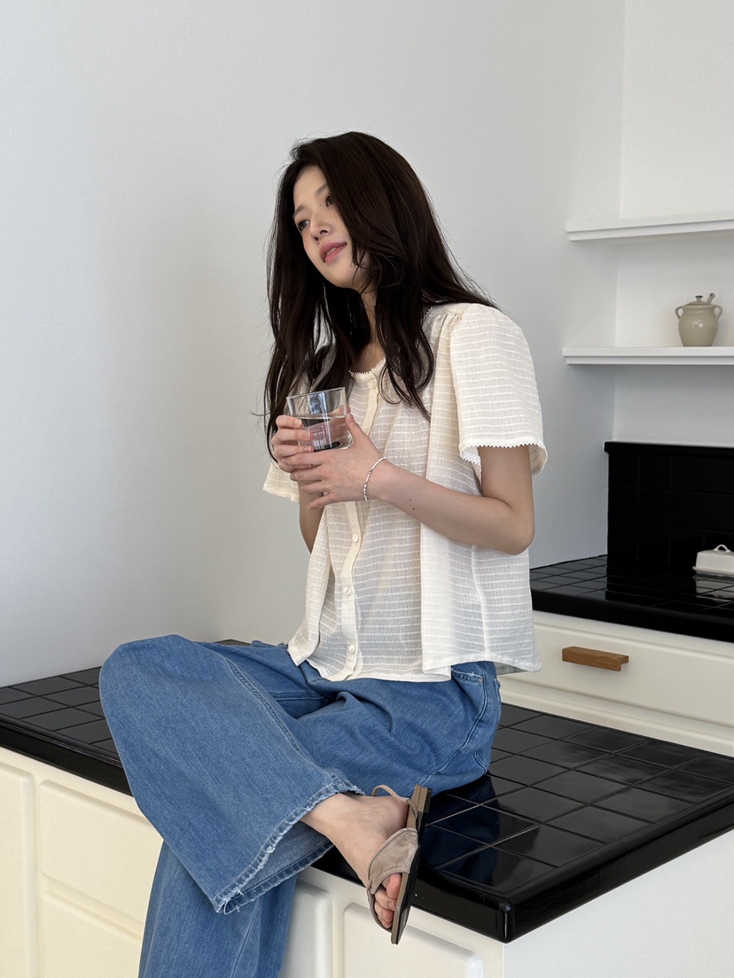 ERUME東大門㊣直郵女裝新品熱賣時尚推薦人氣休閑襯衫蕾絲衫ERUME襯衫/蕾絲衫