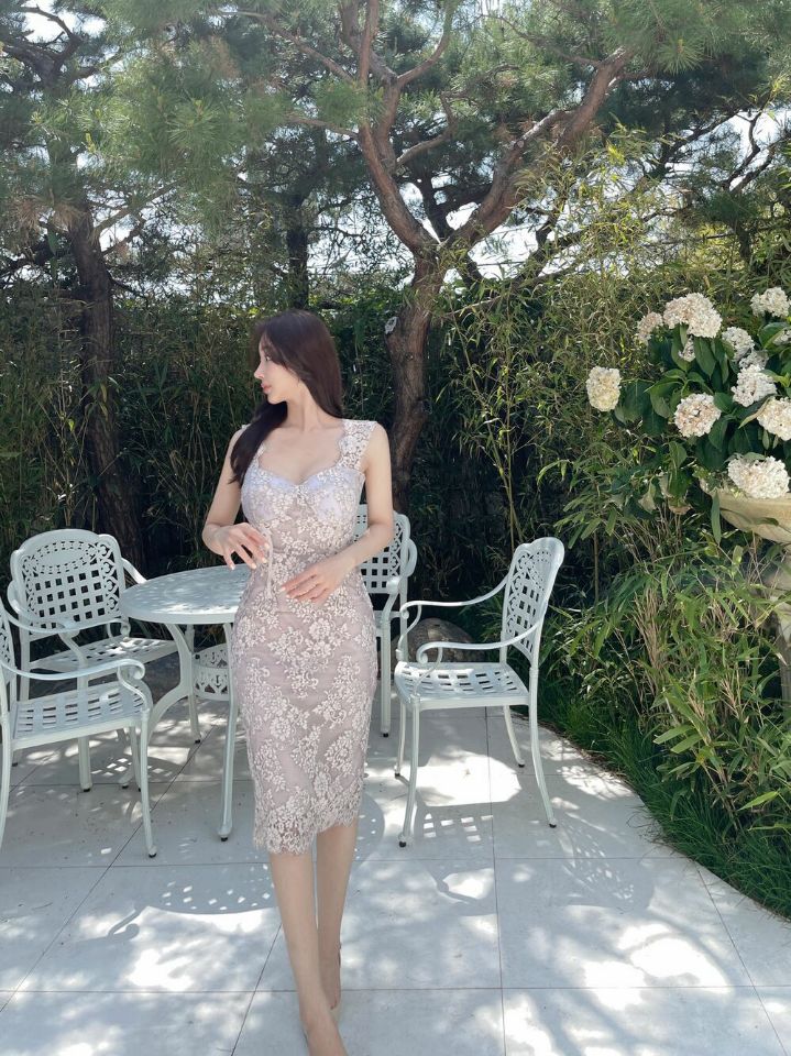 HIGH HEELS東大門㊣實拍女士新款休閑人氣25春夏時尚連衣裙HIGH HEELS連衣裙