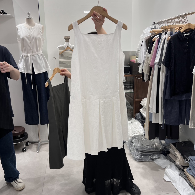 ANN MARGRET東大門㊣實拍女士新品人氣連衣裙褶皺GRETA.Y連衣裙