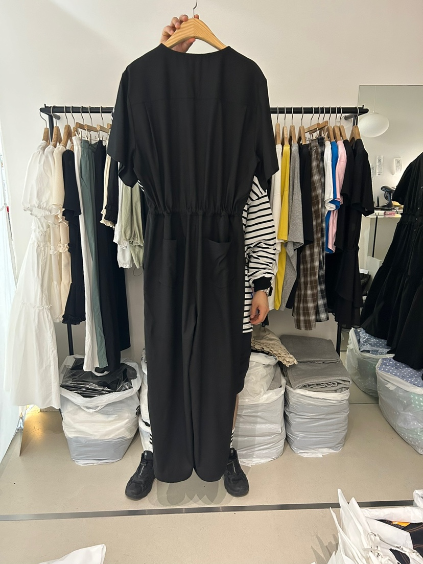 AS THOUGHT東大門㊣直郵女士新款時尚熱賣25春夏推薦連體褲AS THOUGHT連體褲