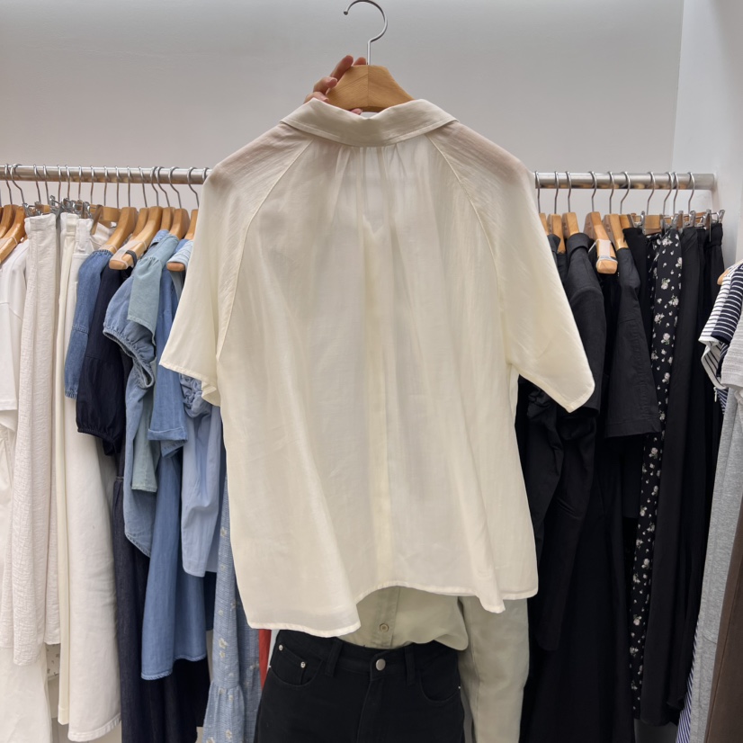 DRESS ROOM韓國直郵㊣女裝新款真品人氣推薦襯衫蕾絲衫透明DRESS ROOM襯衫/蕾絲衫