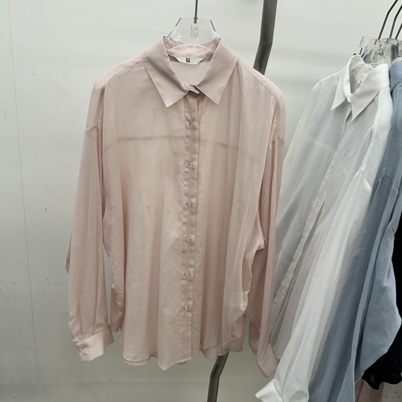 LOVE YOU SO MUCH/MORE THAN YESTERDAY東大門㊣代購女裝新品真品襯衫蕾絲衫LYSM/MORE THAN YESTERDAY襯衫/蕾絲衫