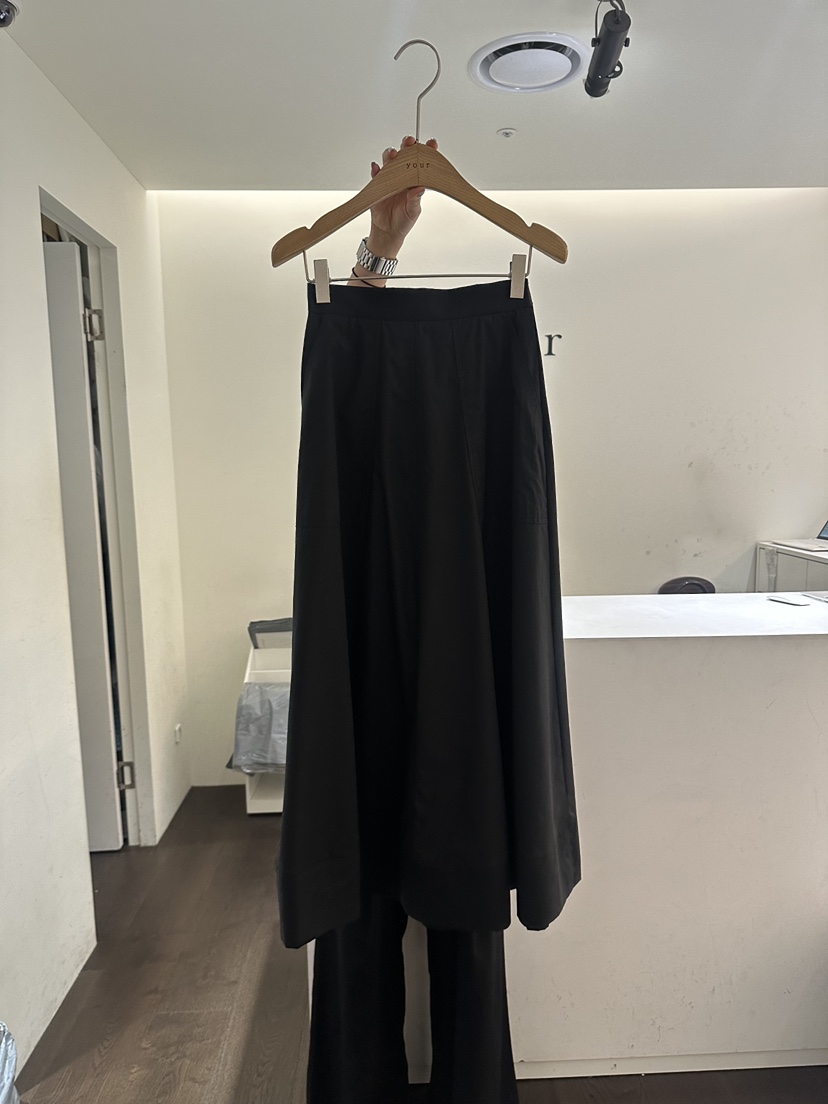 YOUR-P東大門㊣實拍女裝新品25春夏休閑真品人氣職業時尚長裙YOUR-P長裙圖色4