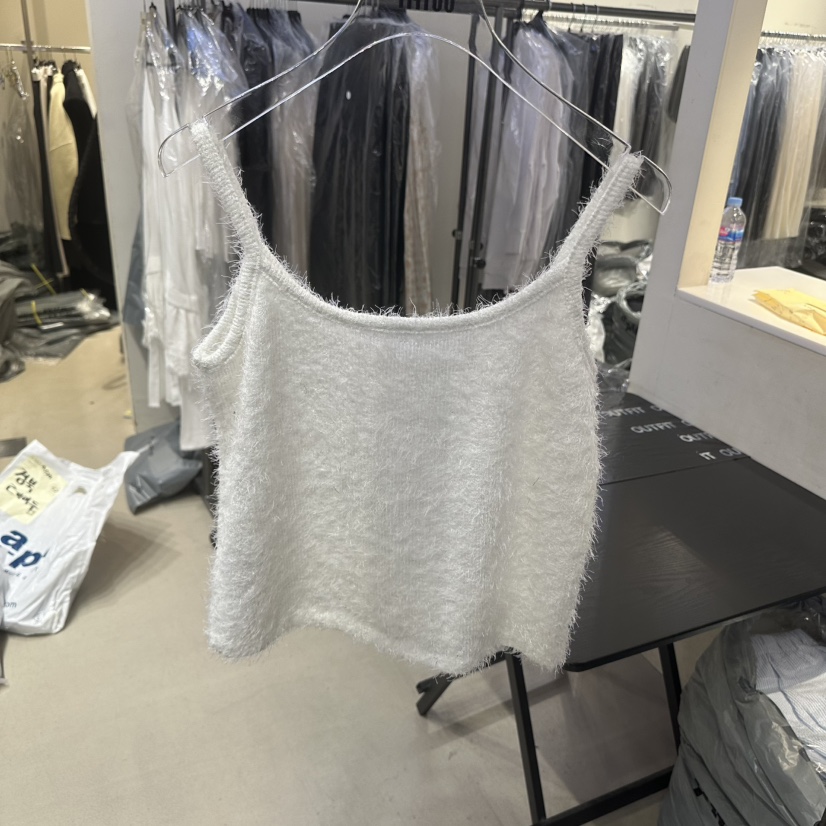 OUTFIT東大門㊣直郵女士新品推薦人氣職業時尚真品吊帶背心OUTFIT吊帶/背心