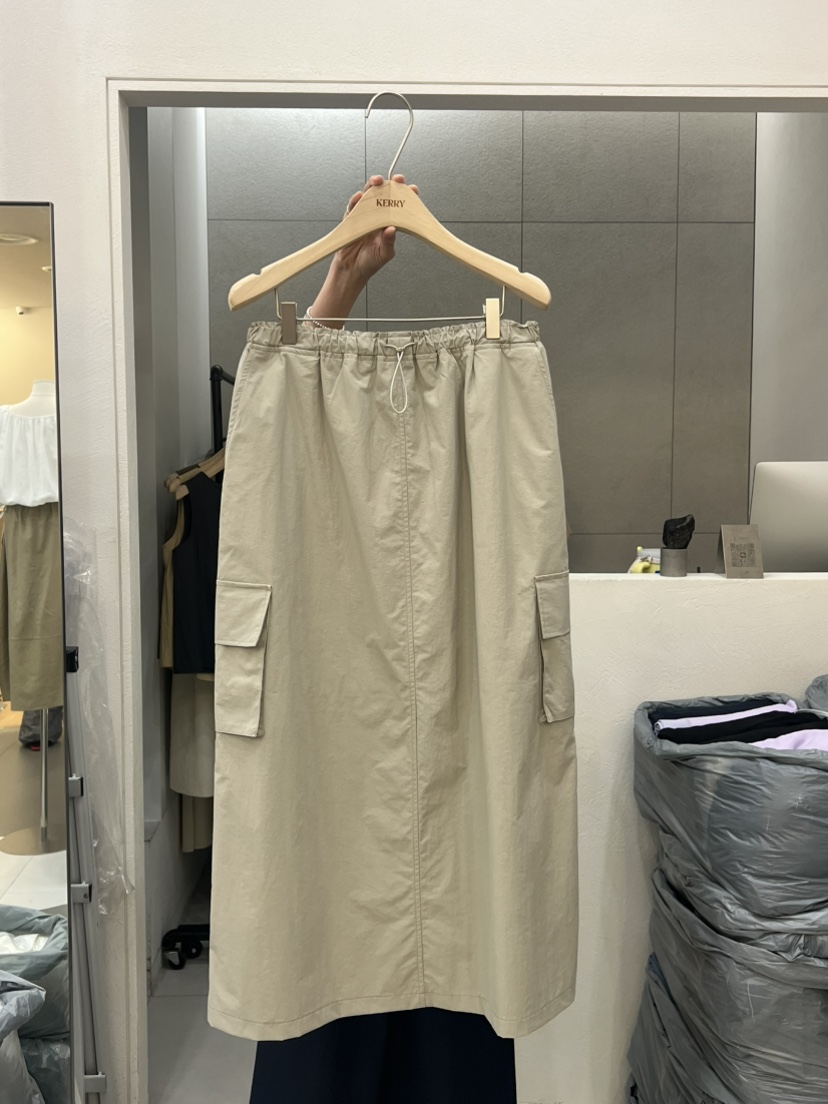 KERRY韓國代購㊣女裝新品推薦休閑時尚人氣熱賣半身裙中短裙KERRY半身裙/中短裙圖色2