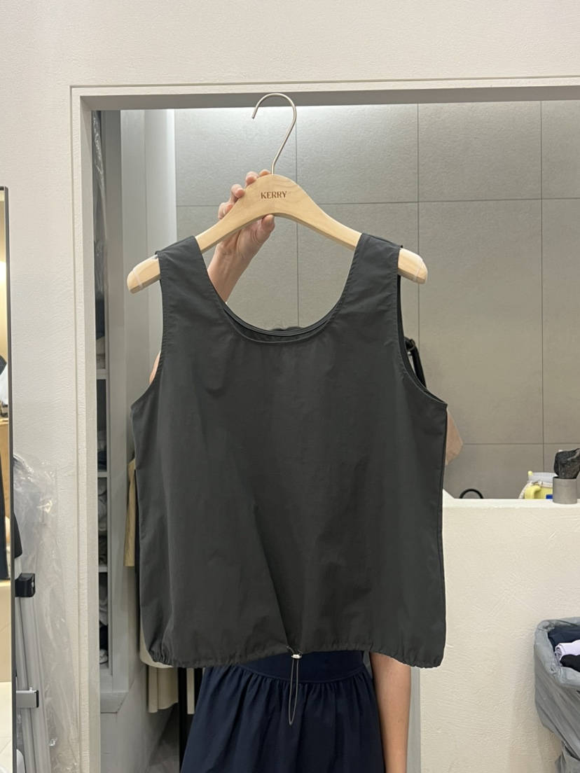 KERRY韓國代購㊣女裝新品真品時尚職業25春夏熱賣人氣吊帶背心KERRY吊帶/背心圖色3