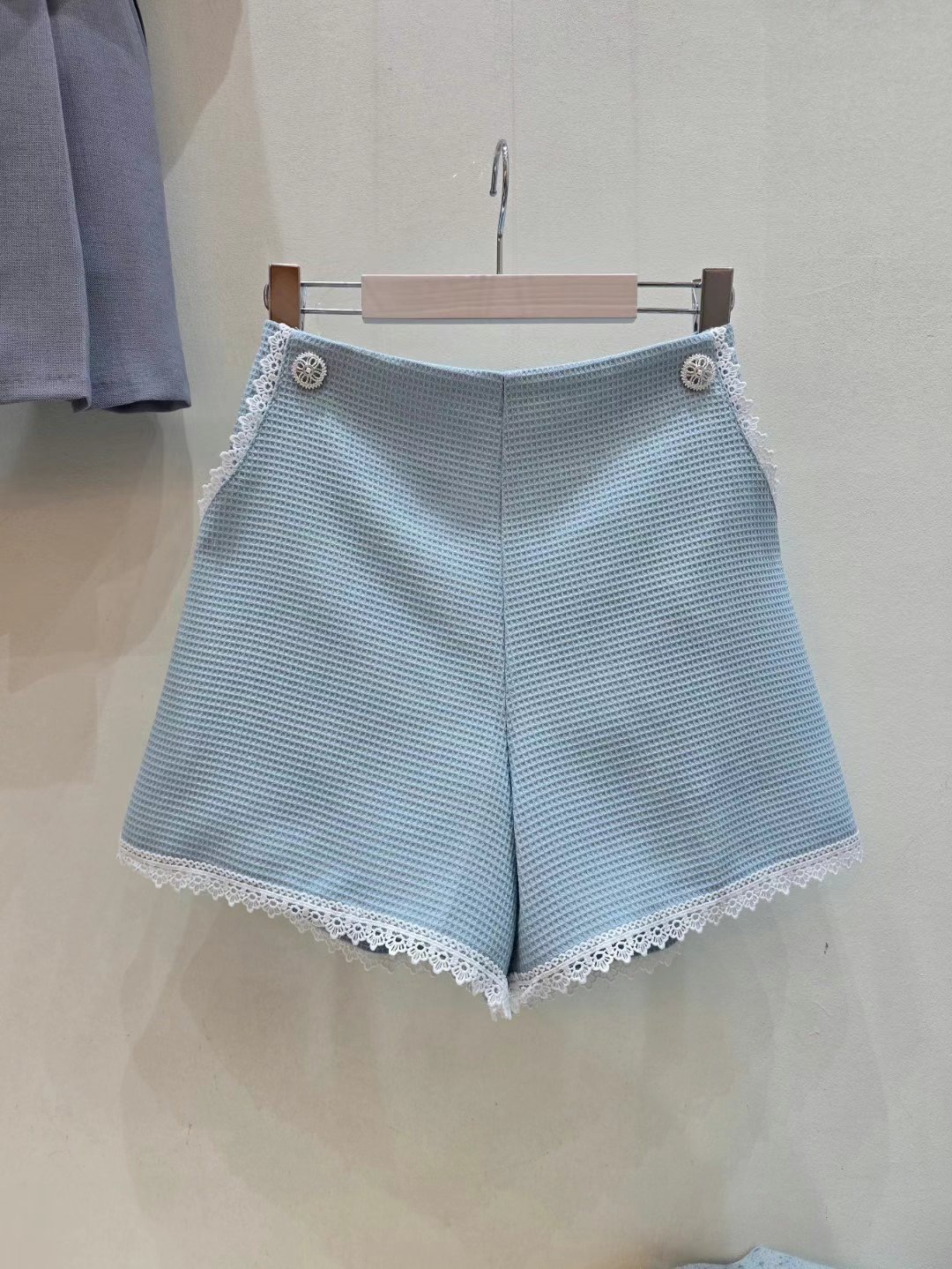 SOOMANCHAE-수만채-T東大門㊣代購女裝新品職業時尚推薦短褲SOOMANCHAE短褲圖色2