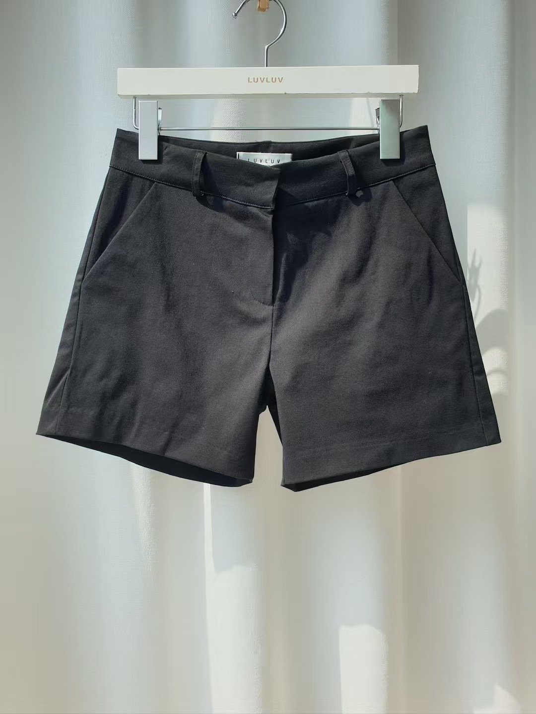 LUVLUV-럽럽-OT東大門㊣代購女士新品休閑時尚25春夏短褲LUVLUV-럽럽-OT短褲