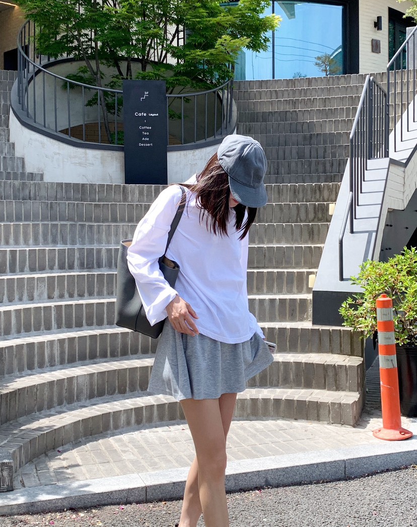 COURGETTE韓國代購㊣女裝新品時尚休閑25春夏推薦熱賣長袖T恤COURGETTE長袖T恤