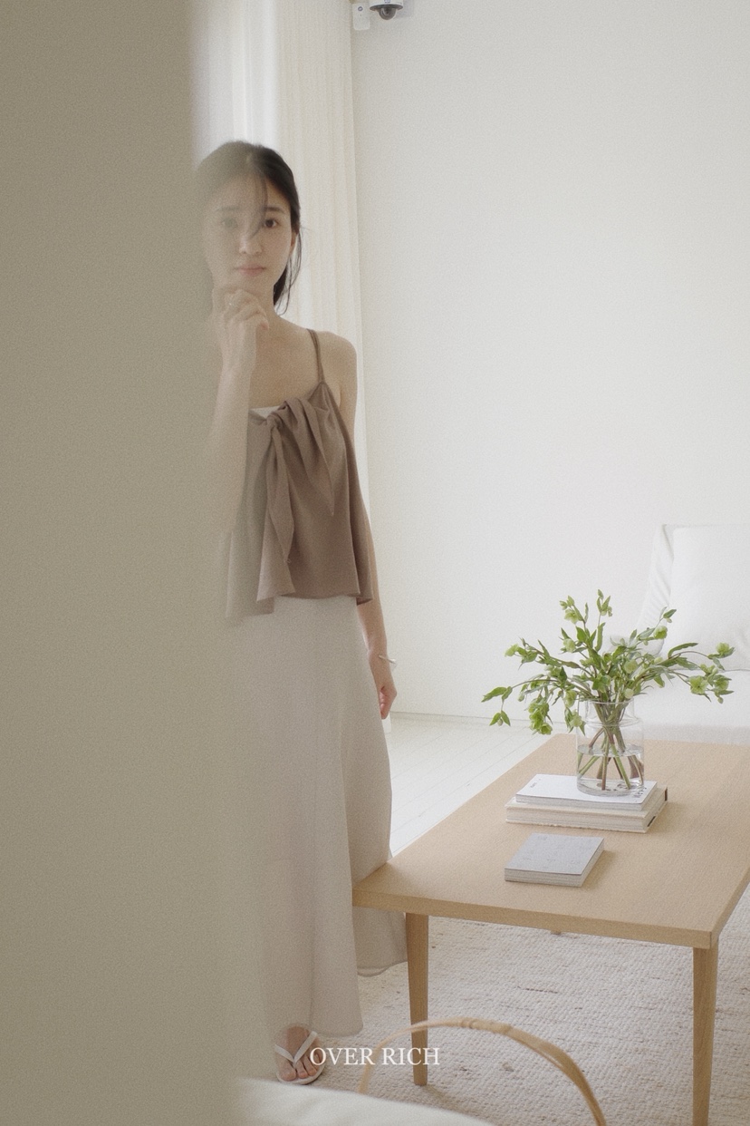 OVER RICH韓國直郵㊣女裝新款人氣時尚25春夏推薦吊帶背心OVER RICH吊帶/背心