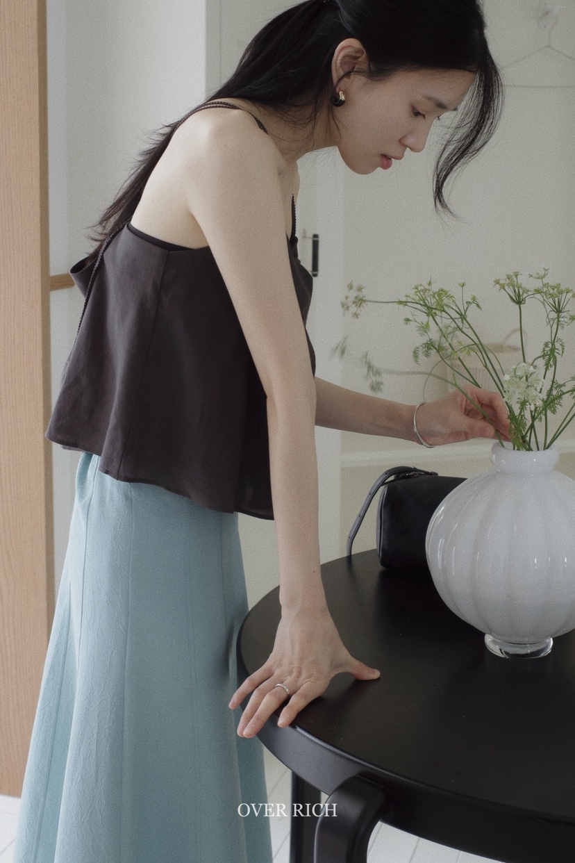 OVER RICH韓國直郵㊣女裝新款人氣時尚25春夏推薦吊帶背心OVER RICH吊帶/背心