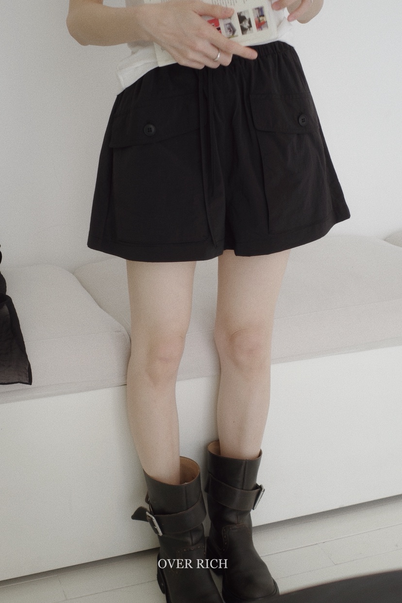 OVER RICH東大門㊣代購女裝新品熱賣人氣25春夏短褲兩個口袋OVER RICH短褲