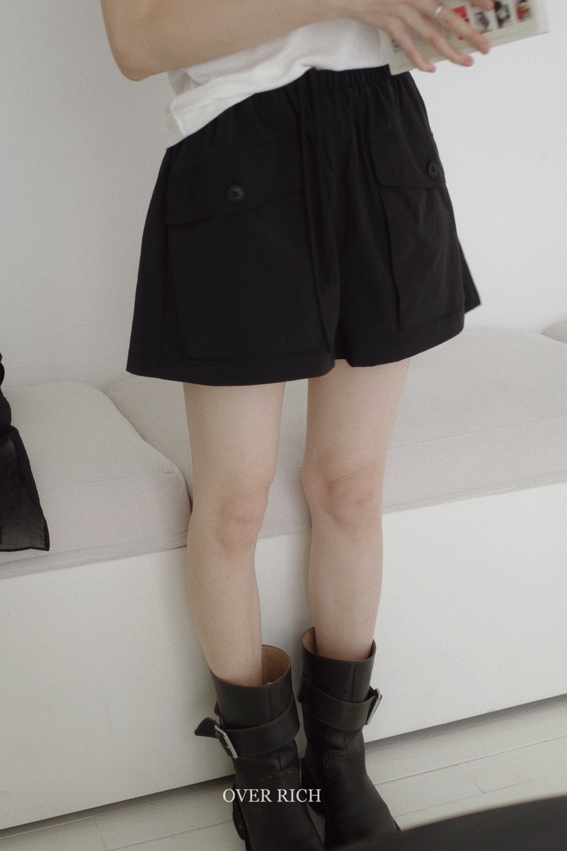 OVER RICH東大門㊣代購女裝新品熱賣人氣25春夏短褲兩個口袋OVER RICH短褲