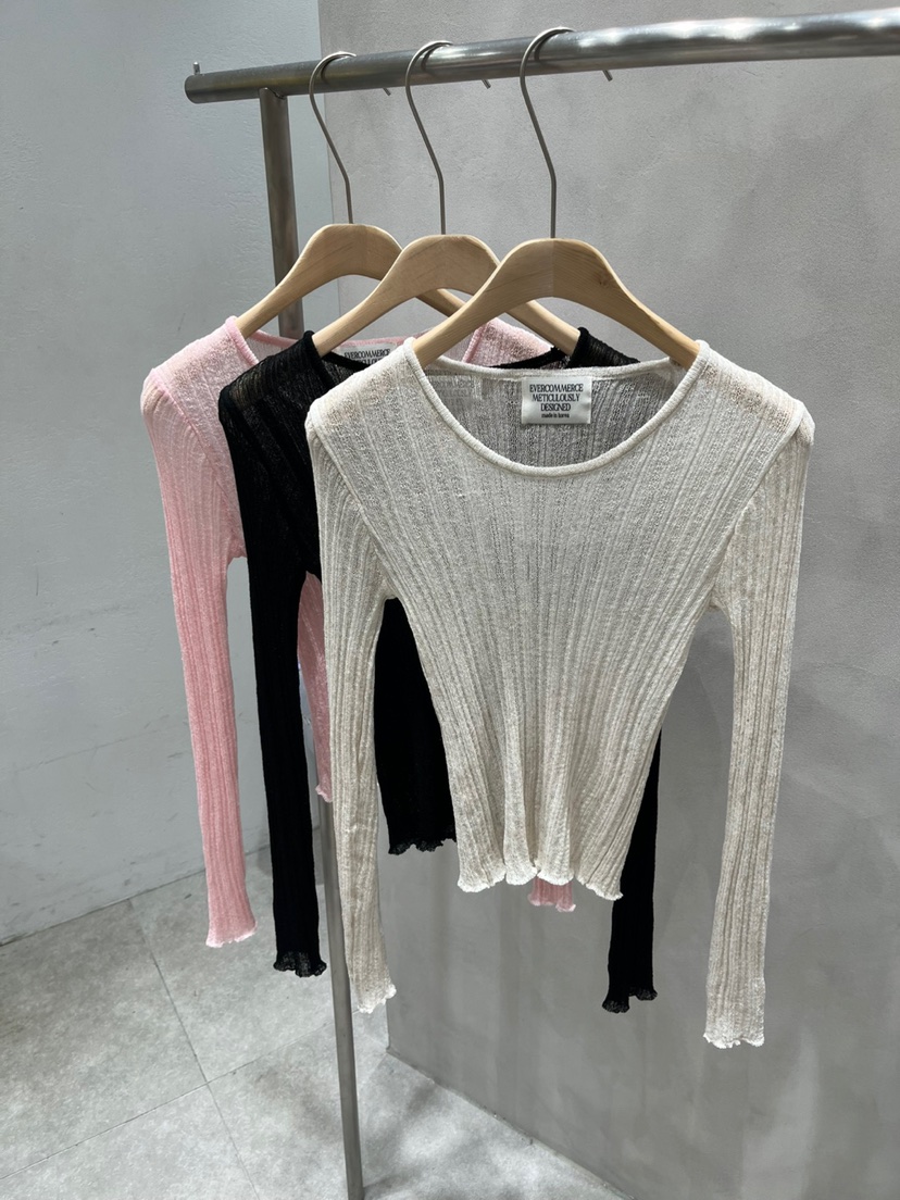EVERCOMMERCE METICULOUSLY DESIGNED韓國代購㊣女裝新品熱賣針織衫EVERCOMMERCE METICULOUSLY DESIGNED針織衫
