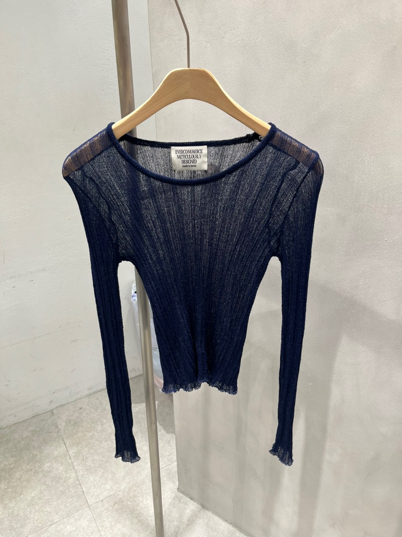 EVERCOMMERCE METICULOUSLY DESIGNED韓國代購㊣女裝新品熱賣針織衫EVERCOMMERCE METICULOUSLY DESIGNED針織衫