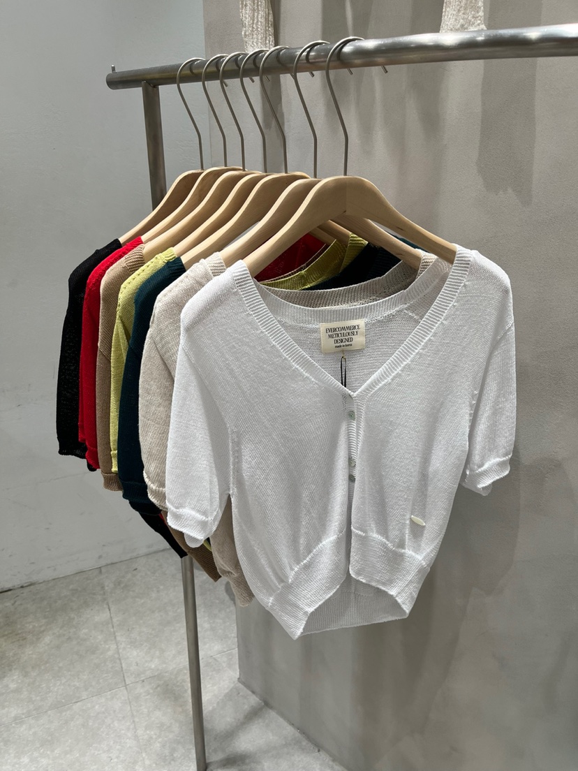 EVERCOMMERCE METICULOUSLY DESIGNED東大門㊣直郵女士新款推薦針織衫EVERCOMMERCE METICULOUSLY DESIGNED針織衫