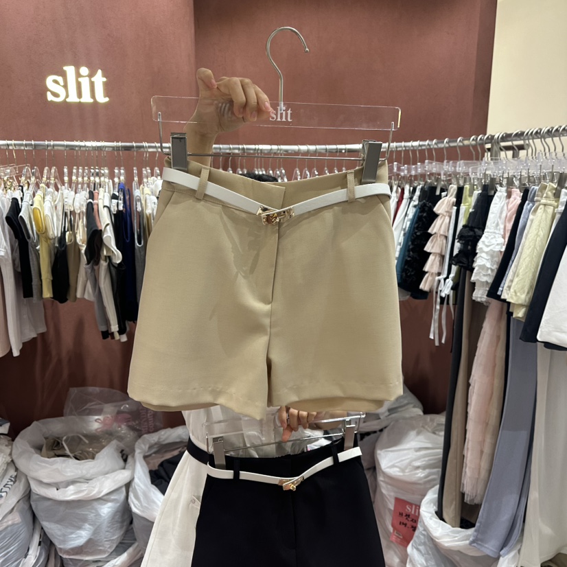 SLIT韓國代購㊣女裝新品時尚熱賣職業25春夏短褲含腰帶緊身褲SLIT短褲