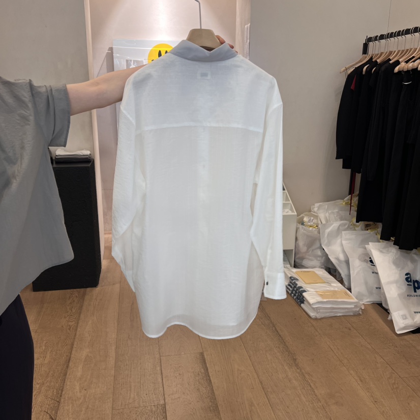 LA MAGIE FEMME東大門㊣實拍女裝新品熱賣真品襯衫蕾絲衫Lamagie Femme襯衫/蕾絲衫
