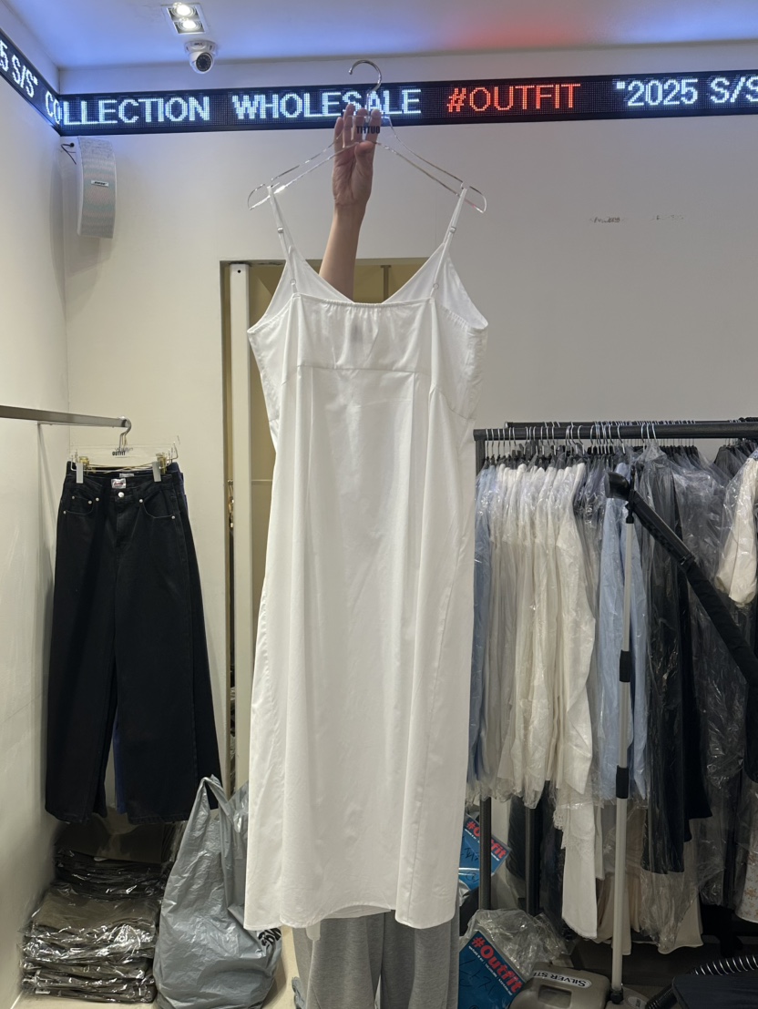 OUTFIT東大門㊣直郵女士新款時尚休閑人氣推薦熱賣職業連衣裙OUTFIT連衣裙