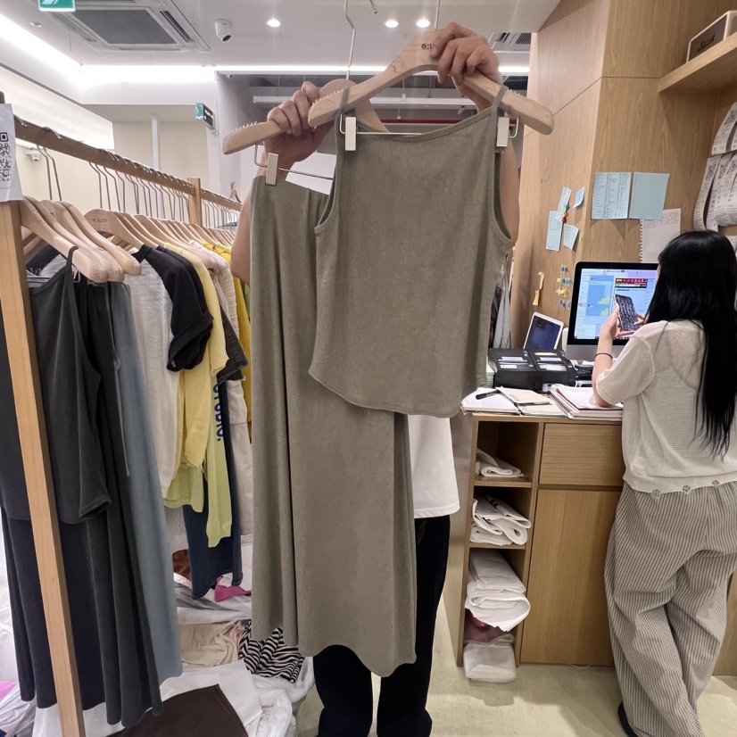 EUM東大門㊣代購女裝新品推薦職業人氣時尚25春夏熱賣真品套裝EUM套裝圖色3