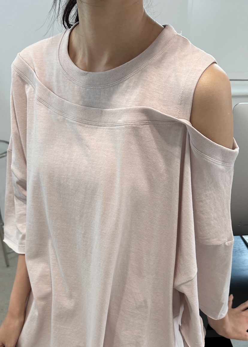 CLASSY-O韓國代購㊣女裝新品25春夏真品人氣長袖T恤修身鏤空CLASSY-O長袖T恤