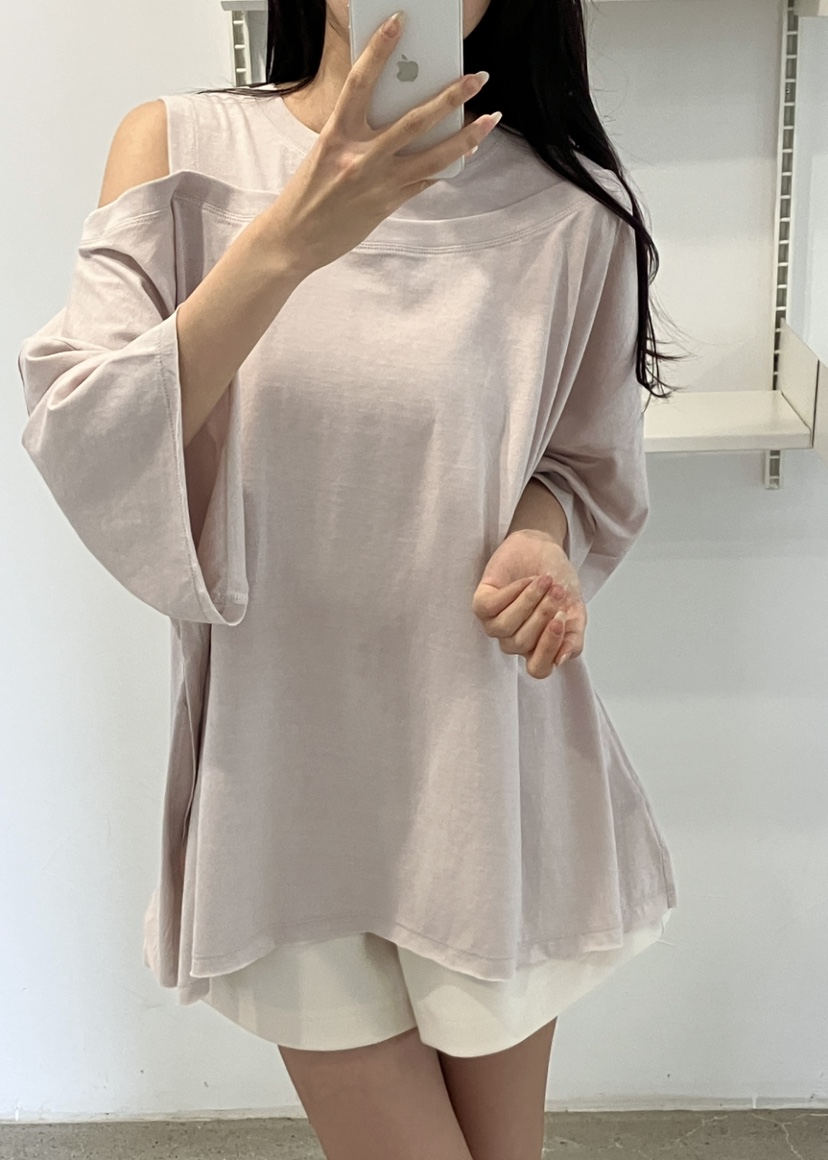 CLASSY-O韓國代購㊣女裝新品25春夏真品人氣長袖T恤修身鏤空CLASSY-O長袖T恤圖色2