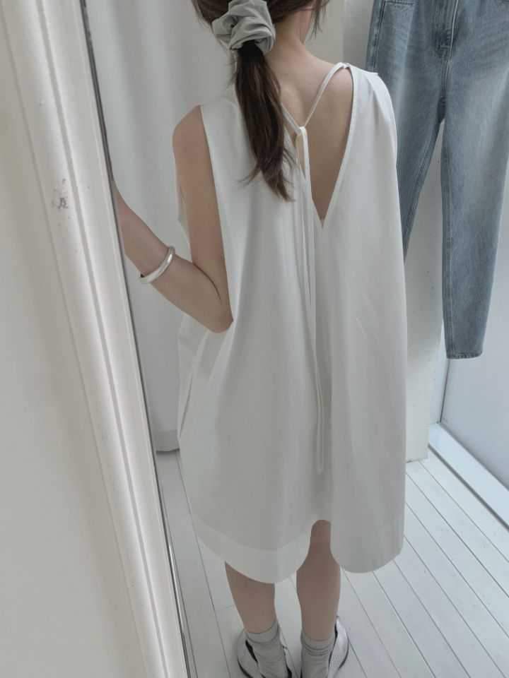 MARE韓國代購㊣女裝新款真品推薦熱賣時尚職業25春夏連衣裙V領MARE連衣裙