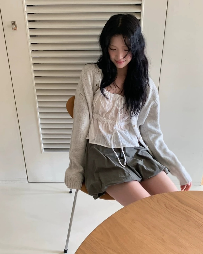 STRAWBERRY韓國直郵㊣女士新款25春夏時尚推薦熱賣吊帶背心STRAWBERRY吊帶/背心