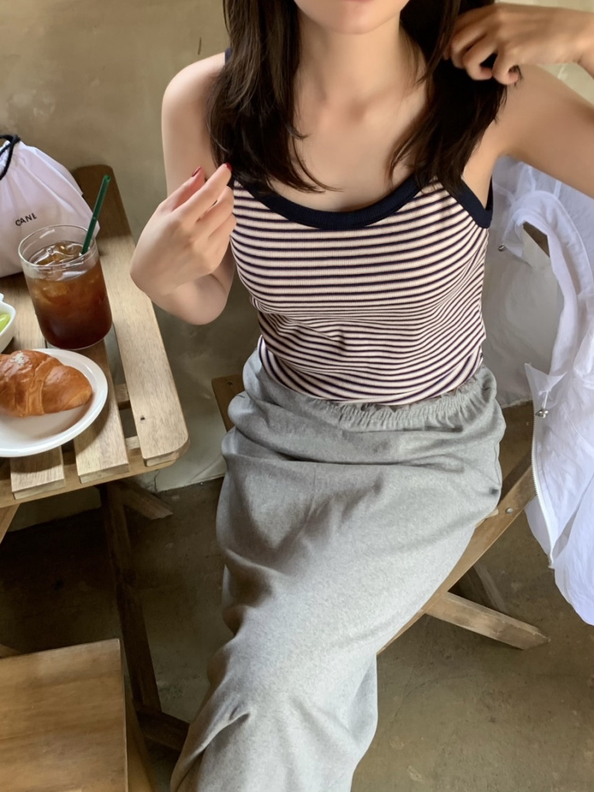 EOMPIT東大門㊣直郵女裝新品休閑時尚熱賣25春夏職業吊帶背心EOMPIT吊帶/背心