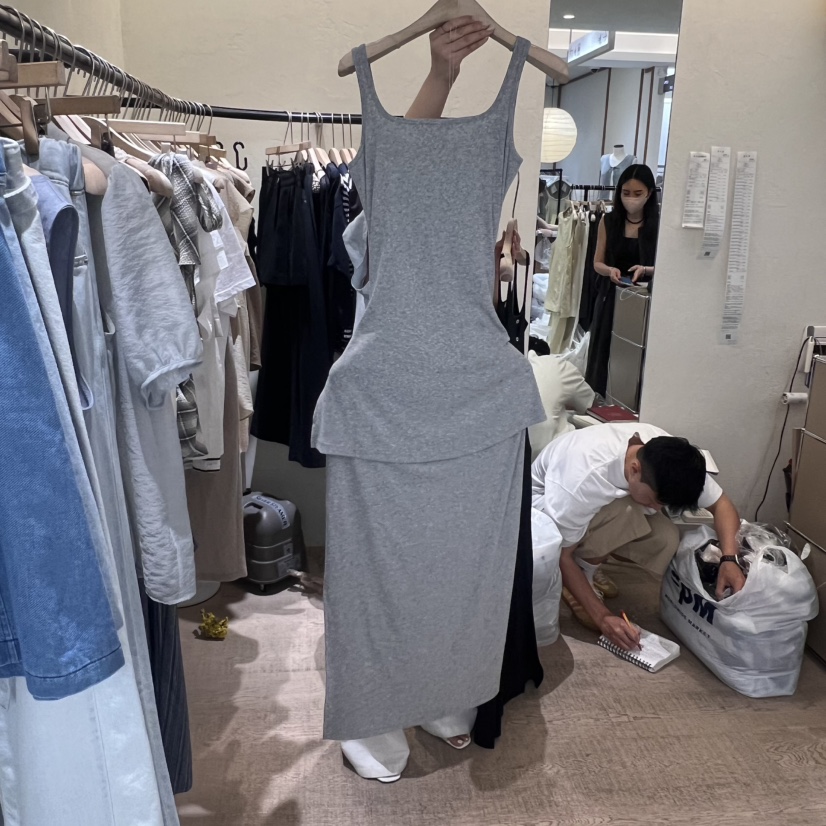 W AND J韓國直郵㊣女裝新品時尚熱賣休閑25春夏職業連衣裙W AND J連衣裙