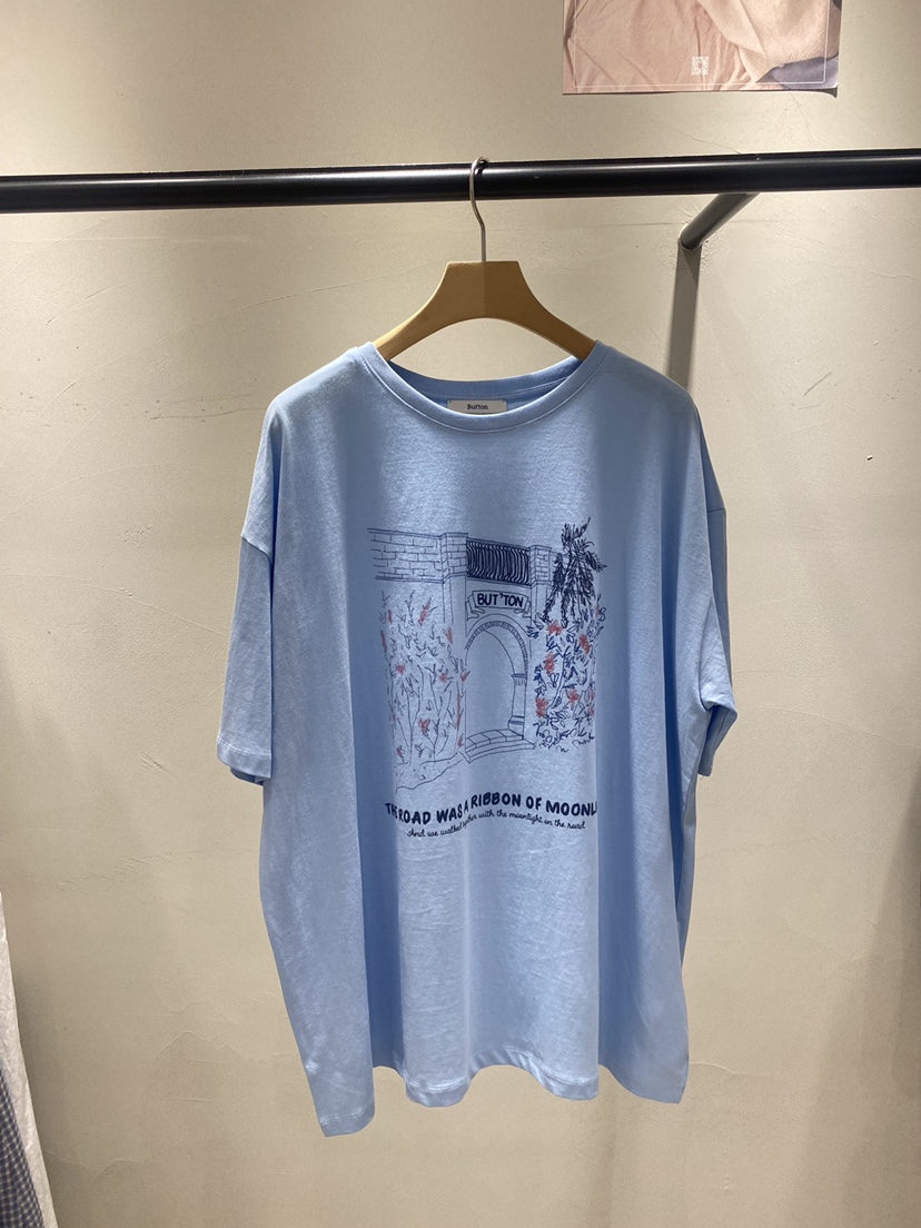 BOUTIQUE SEOUL-P韓國直郵㊣女裝新款熱賣推薦職業人氣T恤But ton/BOUTIQUE SEOULT恤圖色3