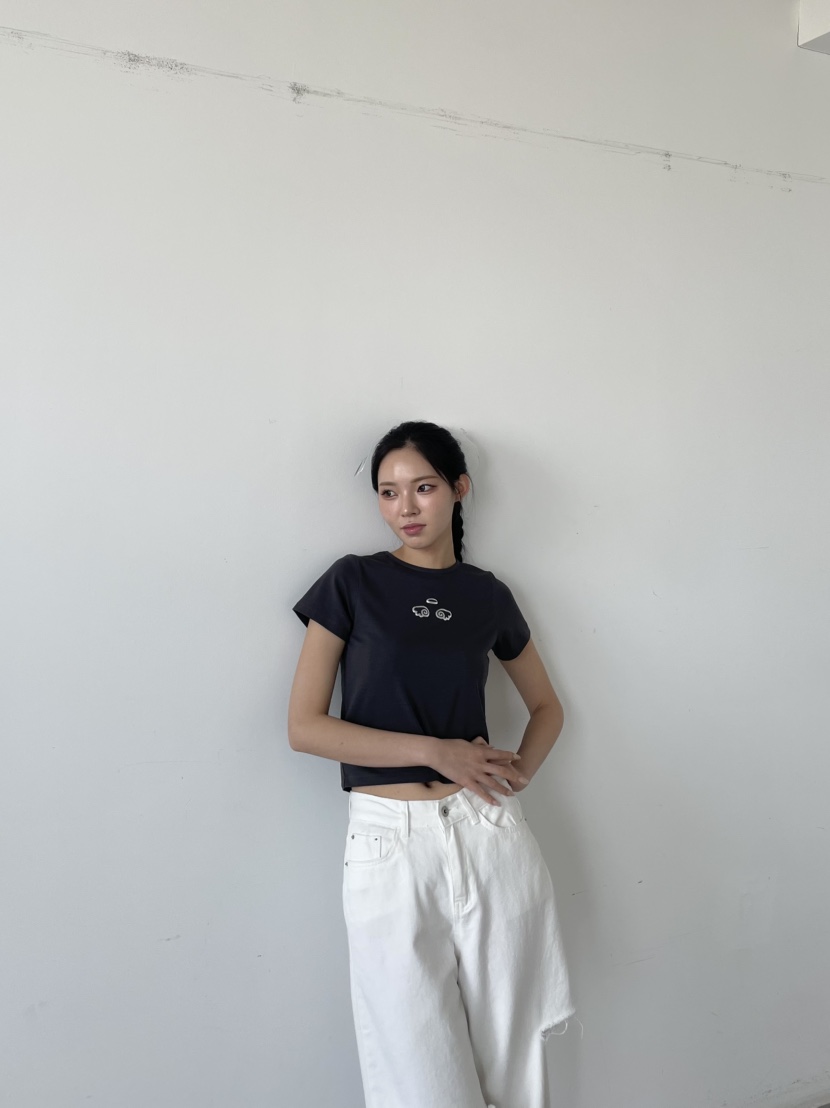 BETWEEN US東大門㊣直郵女士新款真品推薦職業休閑時尚T恤JICJO:SEOULT恤