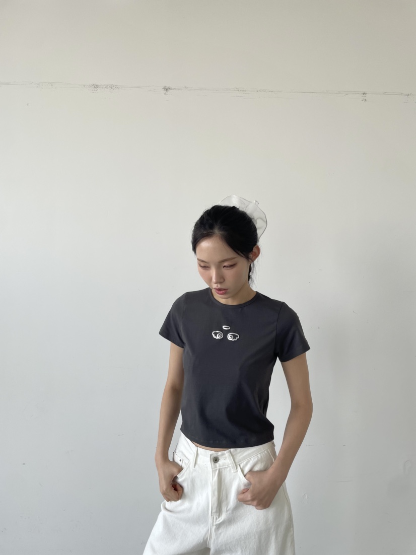BETWEEN US東大門㊣直郵女士新款真品推薦職業休閑時尚T恤JICJO:SEOULT恤