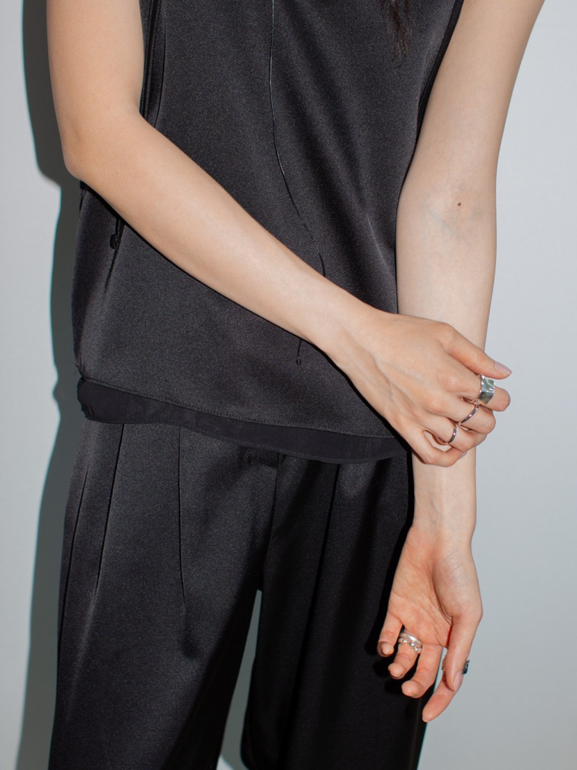 INSSENSE-A東大門㊣直郵女士新品推薦熱賣休閑真品吊帶背心INSSENSE-A吊帶/背心