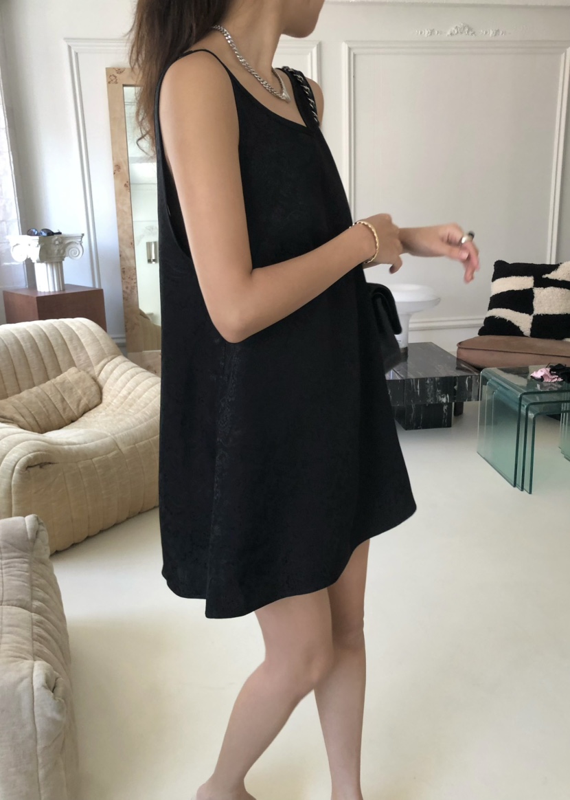 OUPPT東大門㊣代購女士新款職業推薦人氣熱賣25春夏休閑連衣裙OUPPT連衣裙